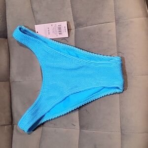 WILD FABLE WOMEN'S TEXTURED BLUE BIKINI BOTTOM. XS/ NWT